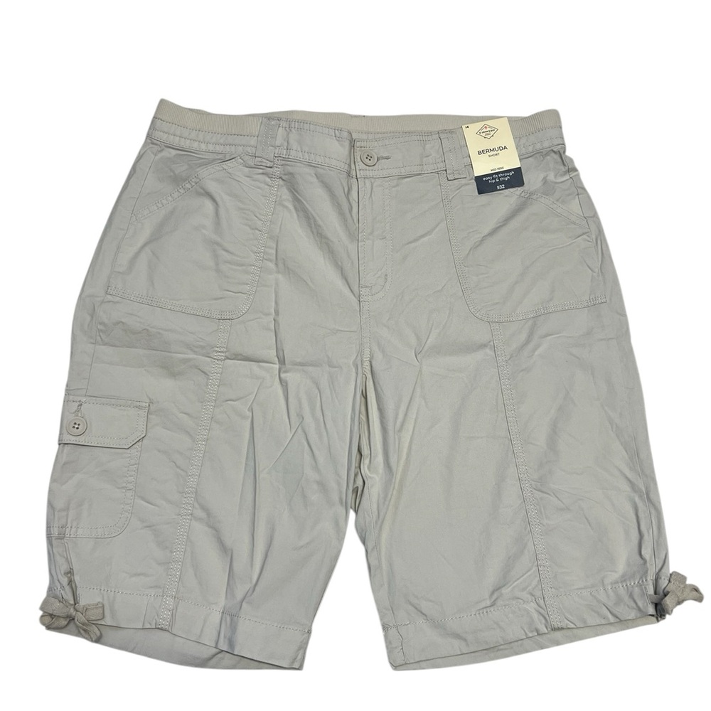 St. John’s Bay NWT - Women’s Bermuda Khaki Shorts Size 14